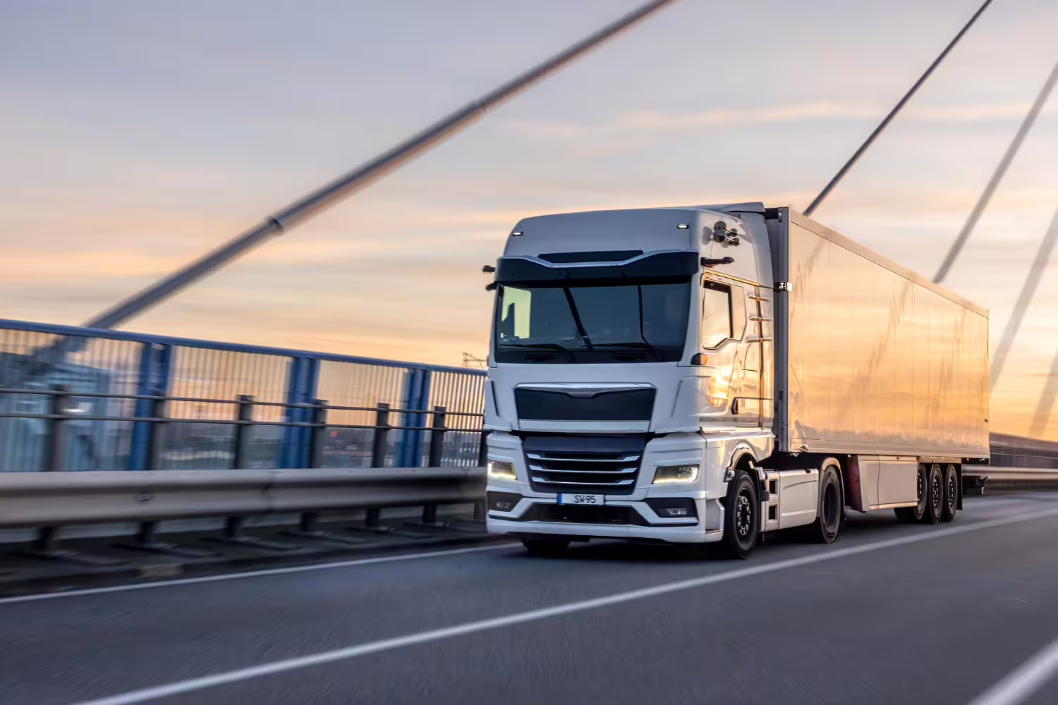 Aw Transport: Kluczowe Informacje i Trendy w Branży Transportowej - 1